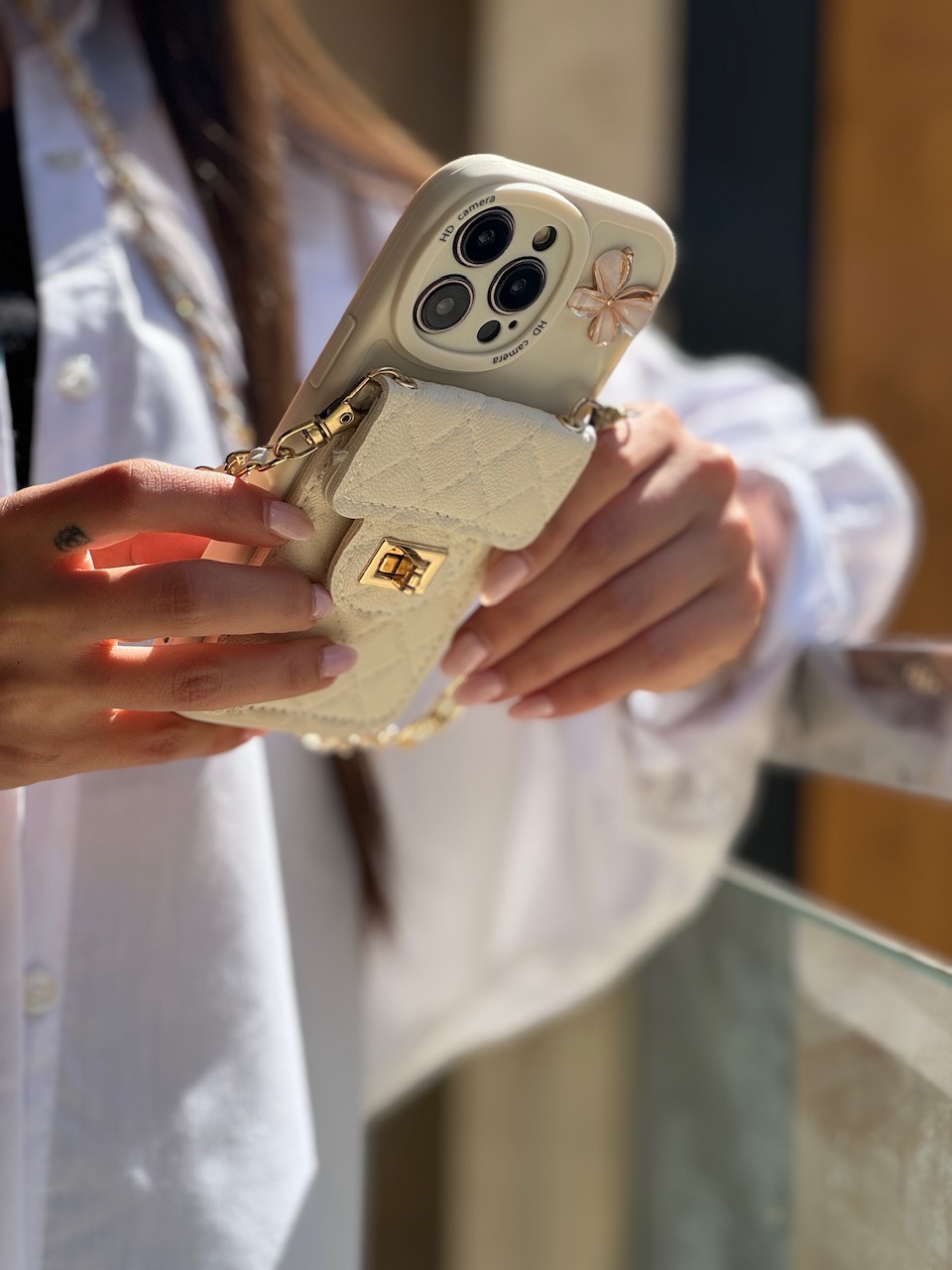 قاب جاکارتی دار بند بلند پروانه صدفی (کدC1662)