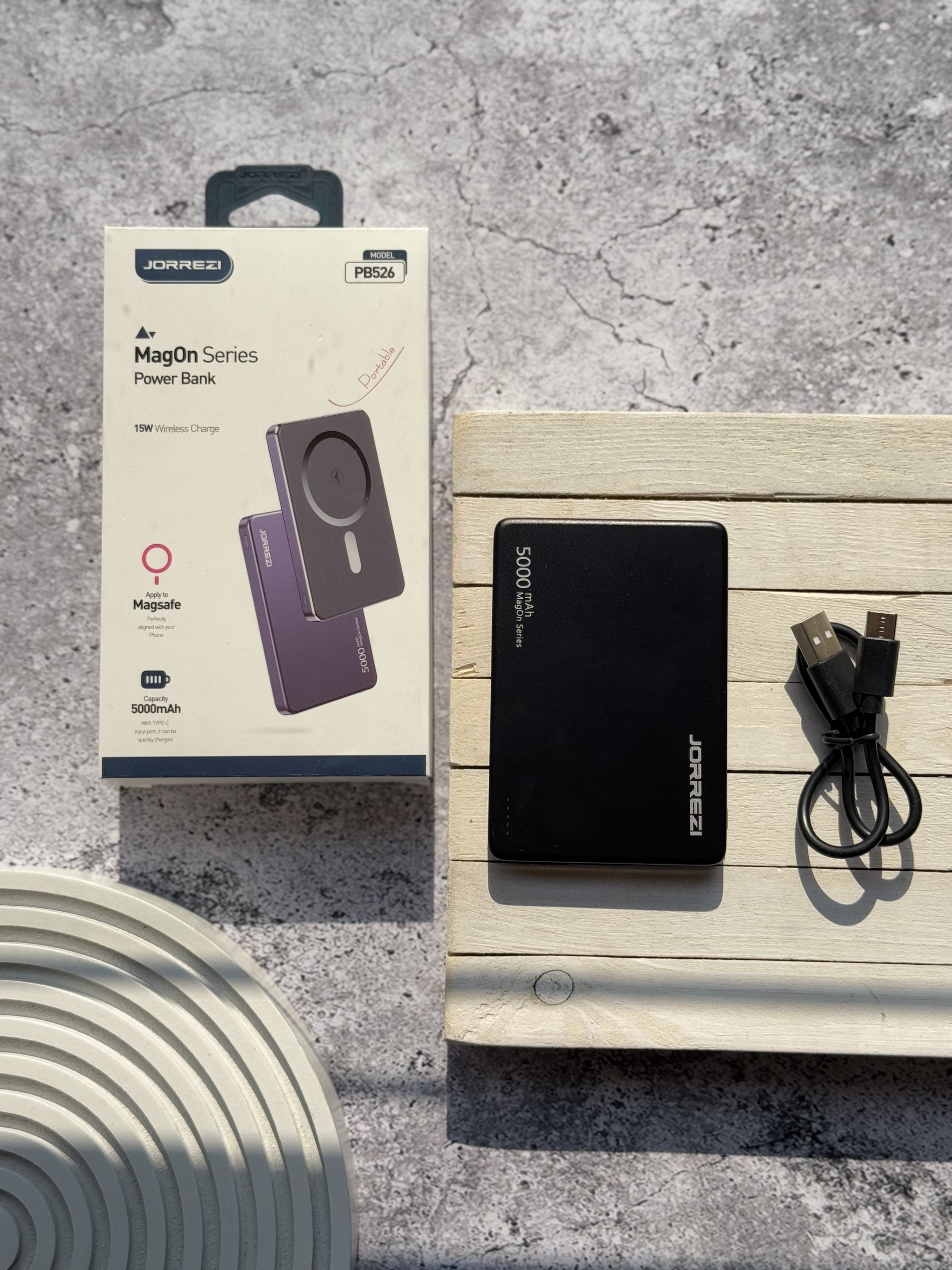 پاور بانک 5 هزار MagOn Series برند JORREZI  (کدB9017)