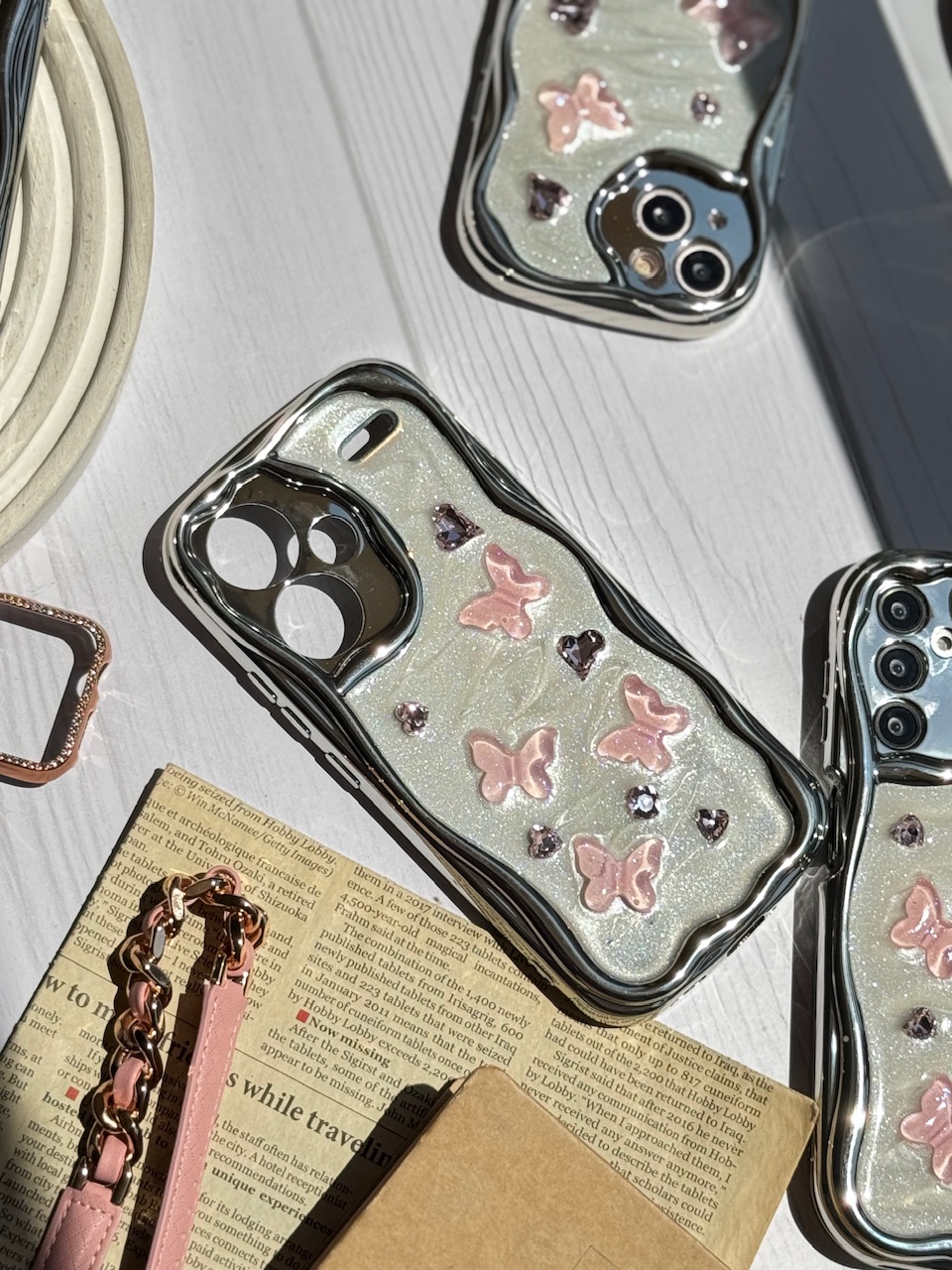 قاب کرومی پروانه و قلب صورتی آیفون و اندرویدی (کدC1825)