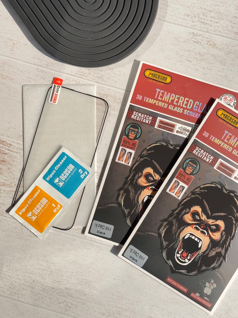 گلس شیشه ای برند MOCOSON (کدG7003)